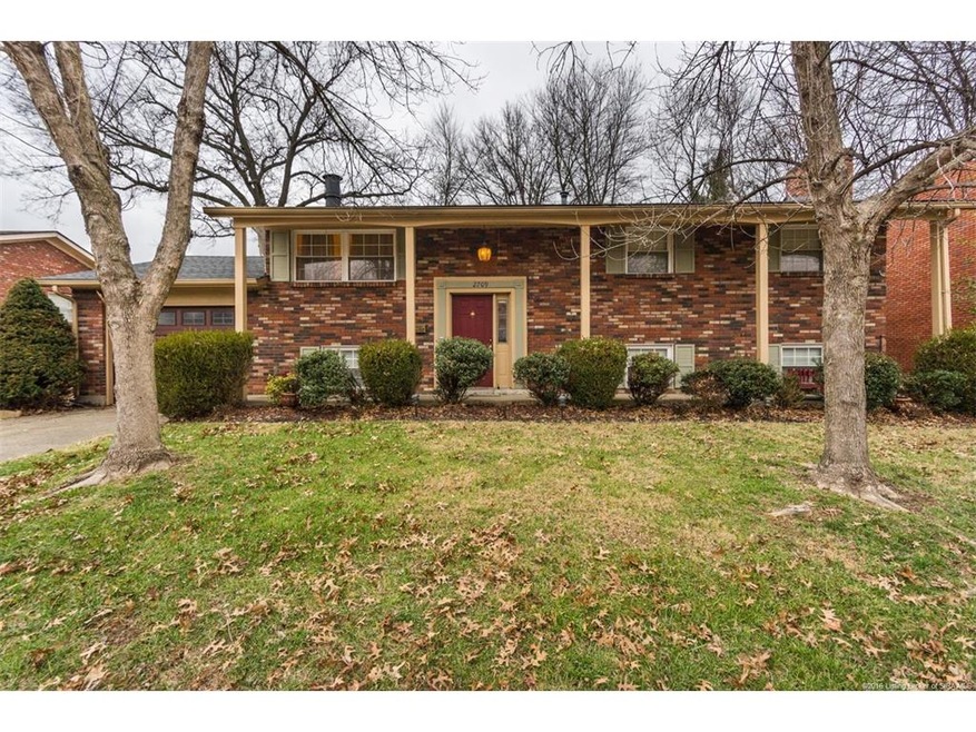 2709 Kaywood Dr, New Albany, IN 47150 - photo 1