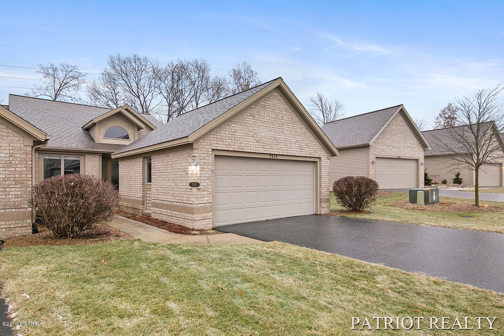 2532 Highridge Hills_02