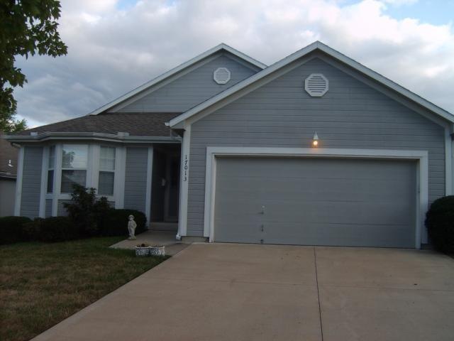 Fantastic curb appeal welcomes you home