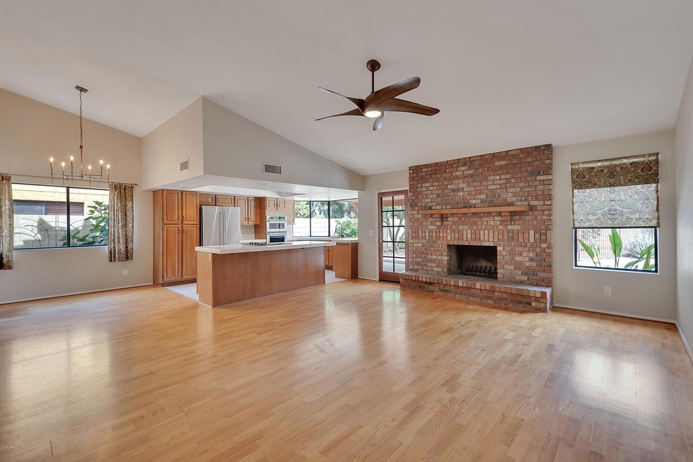 1324 E Vinedo Ln, Tempe, AZ 85284 - photo 1