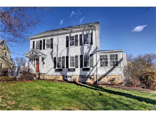 294 Colony St, Fairfield, CT 06824 - photo 1