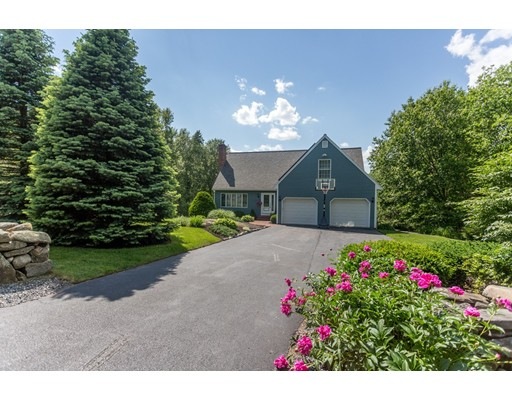 24 Holbrook Ln, Uxbridge, MA 01569 - photo 1