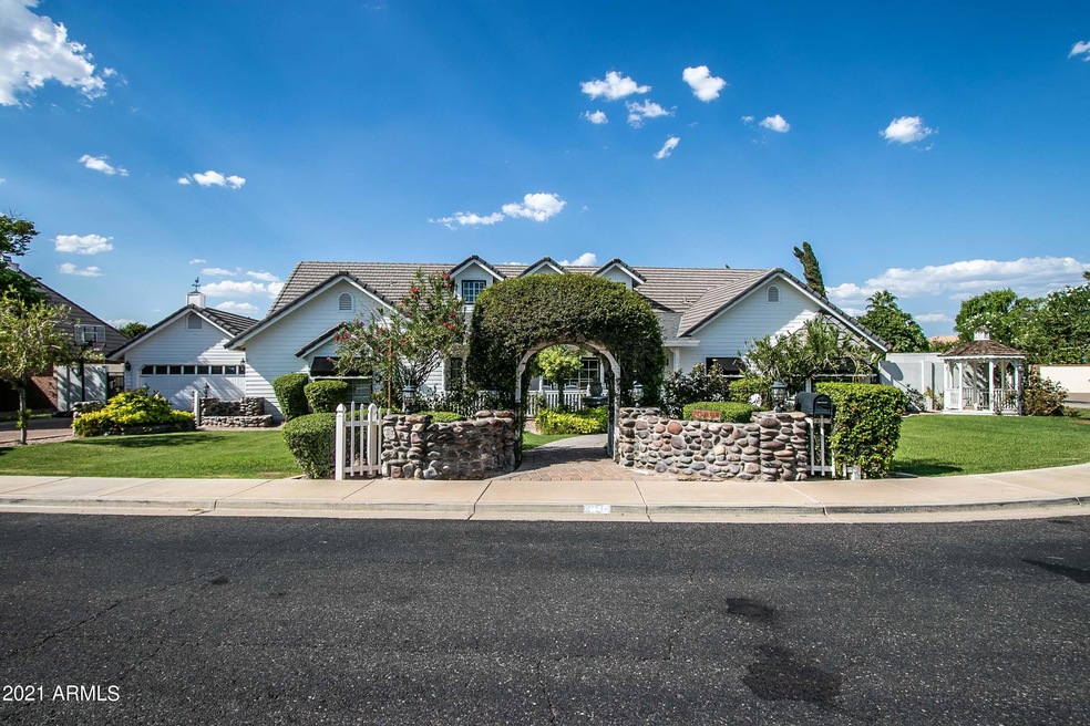Hackmore Cir-1