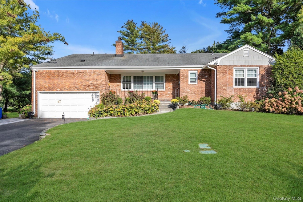 Pending $1,799,000 • Co-Listing Agent