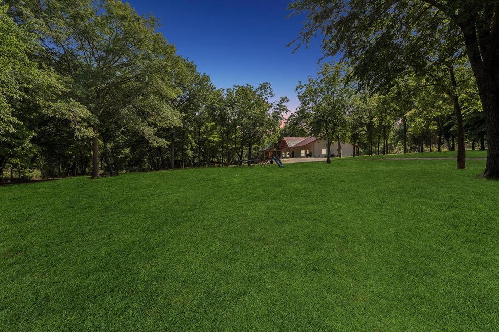 5209 Farmington Rd, Sherman, TX 75092 - photo 1