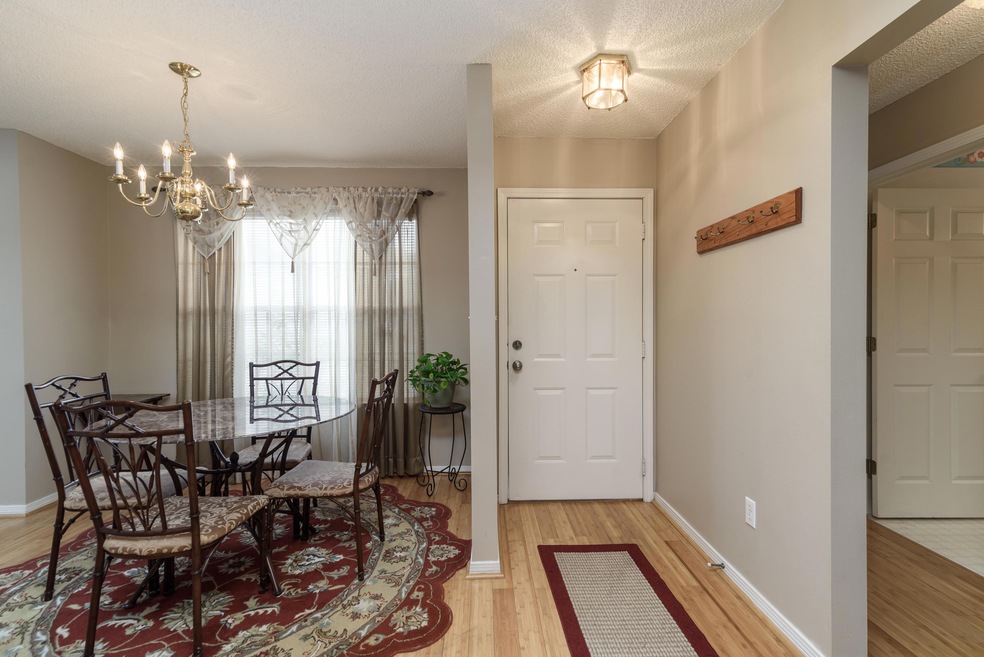 2202 Whispering Pines-006