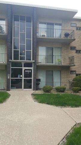 Bernice Terraces unit 6, Lansing, IL 60438 - photo 1