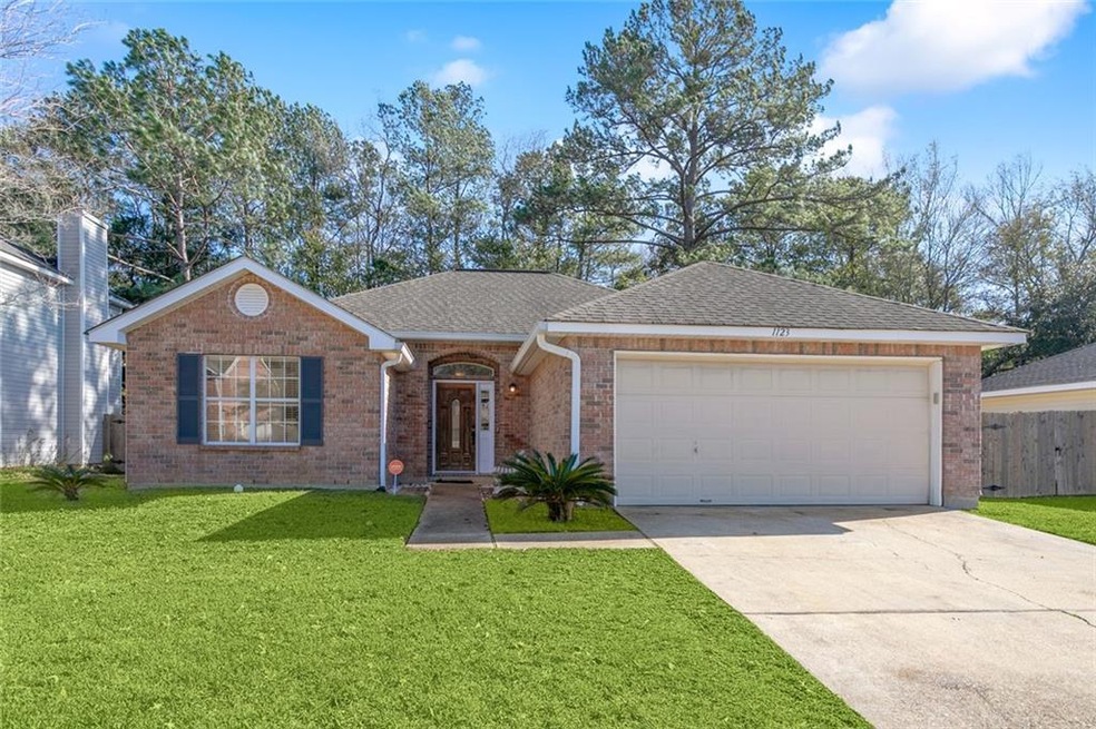 1123 Lori Dr, Slidell, LA 70461 - photo 1