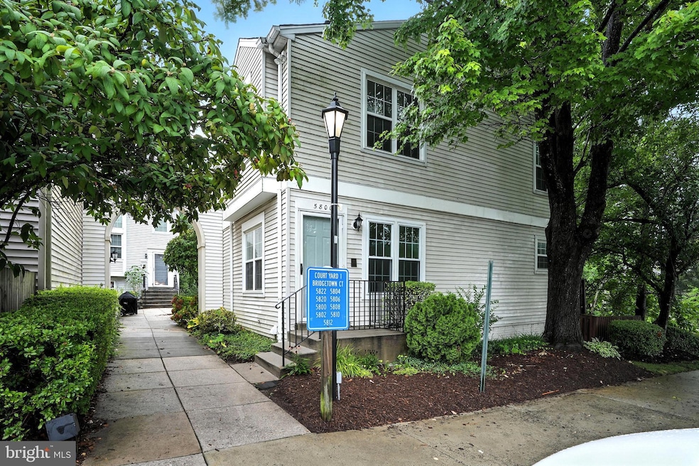 5800 Bridgetown Ct unit 14, Burke, VA 22015 - photo 1