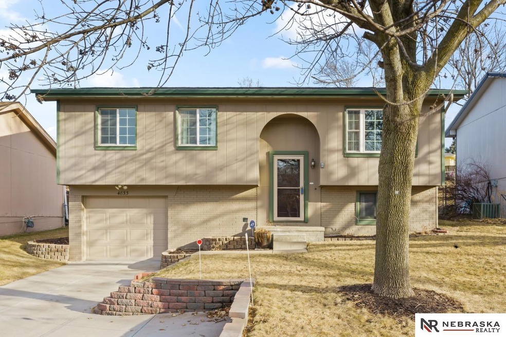4833 N 130th Cir, Omaha, NE 68164 - photo 1