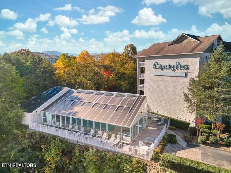 205 Ogle Dr unit 323, Pigeon Forge, TN 37863 - photo 1
