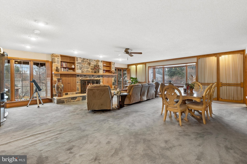 320 Cedar Ln, Wallingford, PA 19086 - photo 1