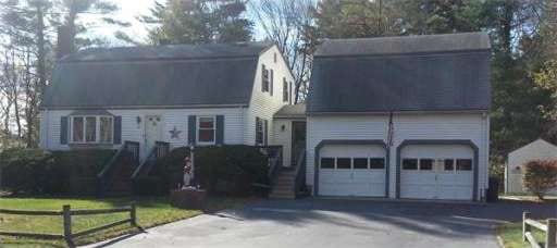27 Allen St, Pembroke, MA 02359 - photo 1