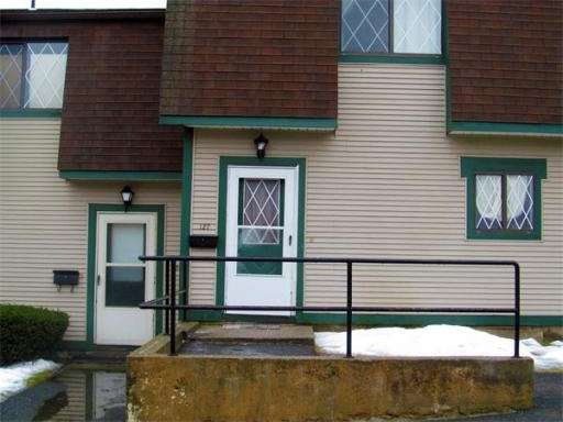 170 E Hadley Rd unit 127, Amherst, MA 01002 - photo 1