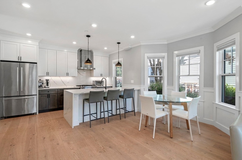 115 Beacon St unit A, Somerville, MA 02143 - photo 1