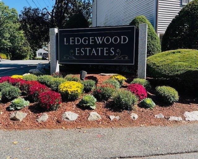 56 Rocky Nook unit 56, Malden, MA 02148 - photo 1