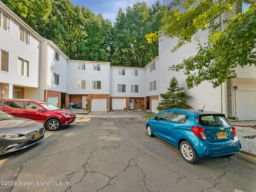 352 Ilyssa Way