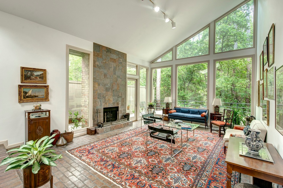 78 Sugarberry Cir, Houston, TX 77024 - photo 1