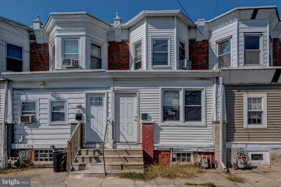 26 N Keystone Ave, Upper Darby, PA 19082 - photo 1