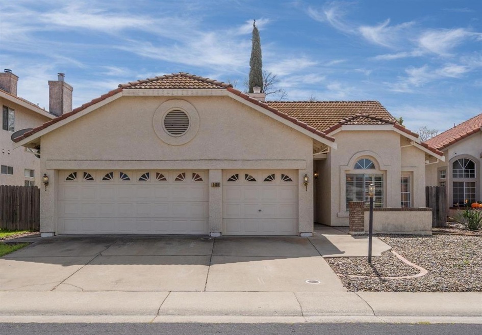 4400 Cornfield Way, Elk Grove, CA 95758 - photo 1