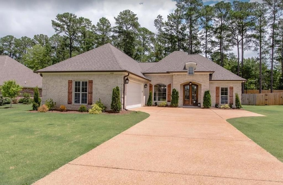 1806 Atlanta Ave, Oxford, MS 38655 - photo 1