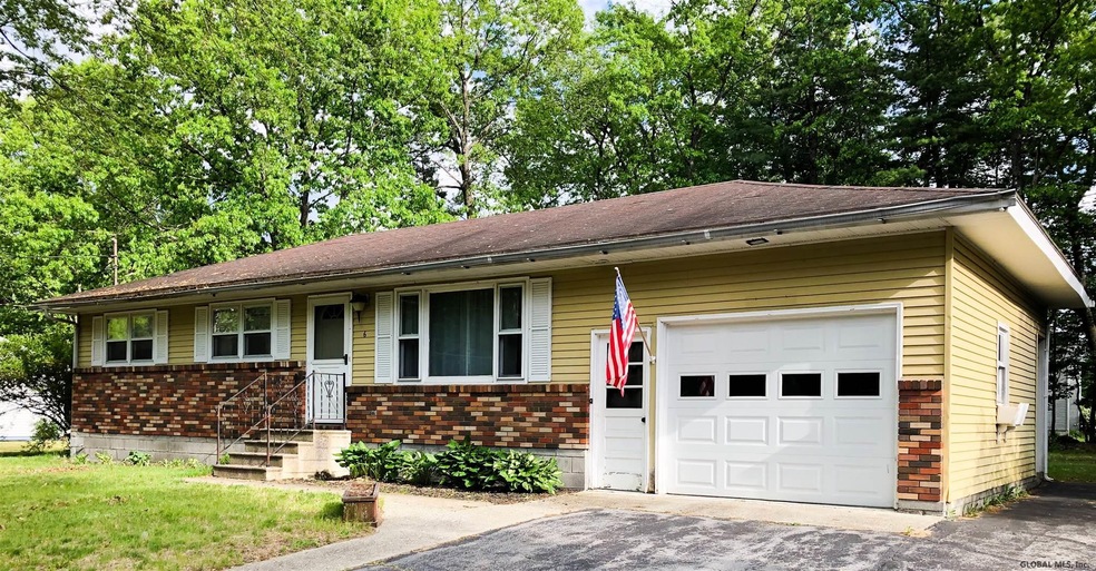 6 Birchtree Ln, Ballston Spa, NY 12020 - photo 1