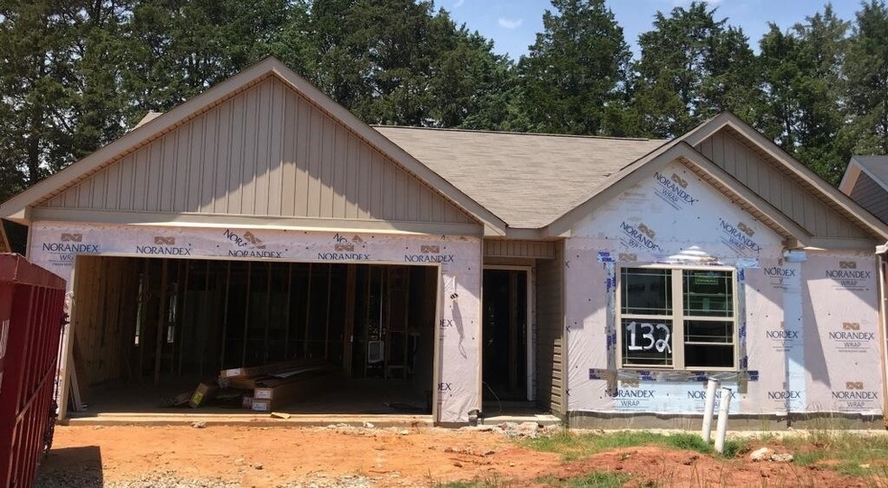 132 Sourwood Ln, Warner Robins, GA 31093 - photo 1