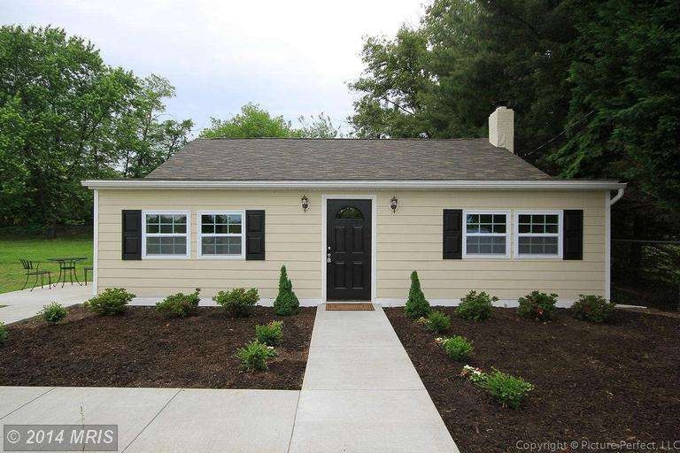 7730 Kemp Ln, Frederick, MD 21702 - photo 1