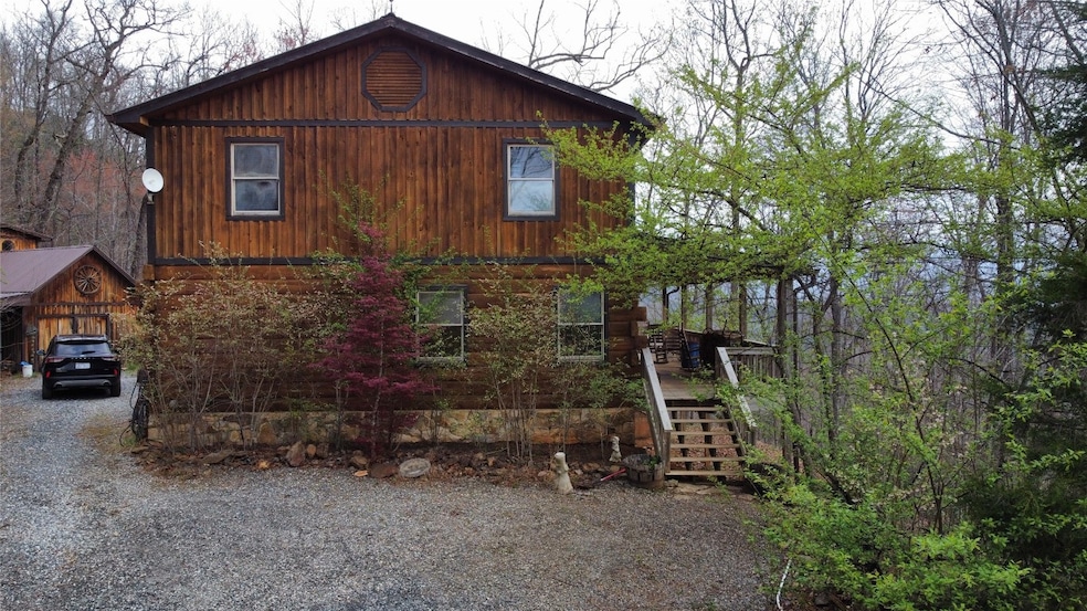 Pending $500,000 • Co-Listing Agent