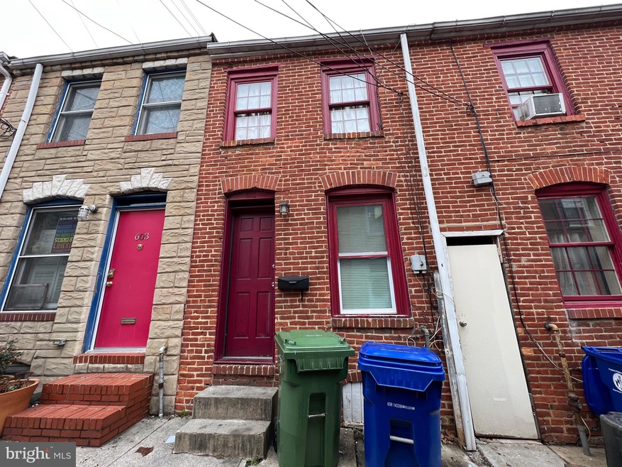 605 S Bradford St, Baltimore, MD 21224 - photo 1
