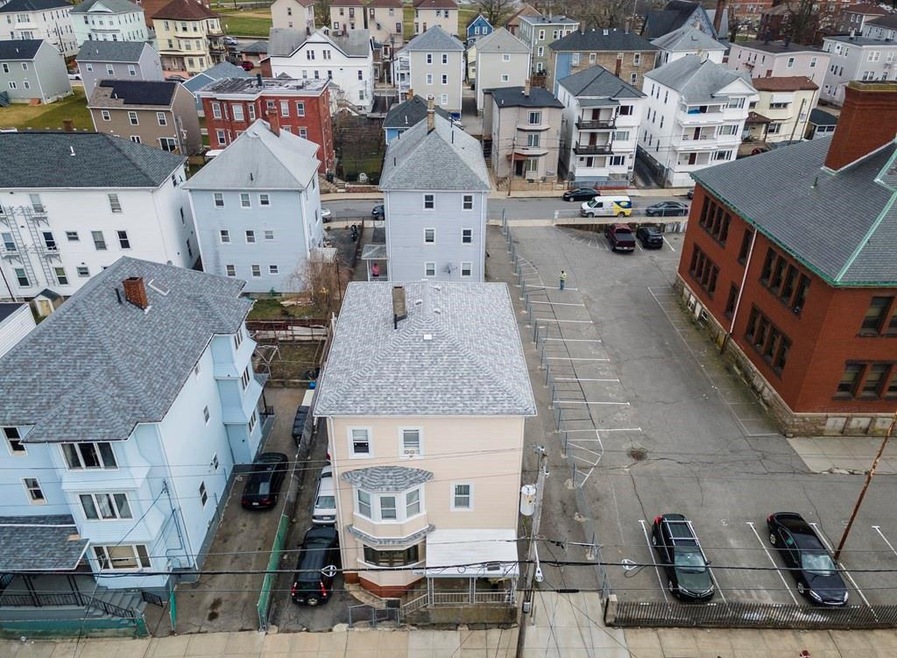 86 Flint St, Fall River, MA 02723 - photo 1