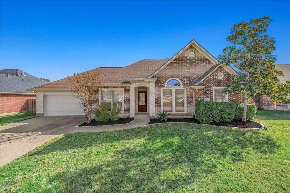 406 Cold Spring Dr, College Station, TX 77845 - photo 1