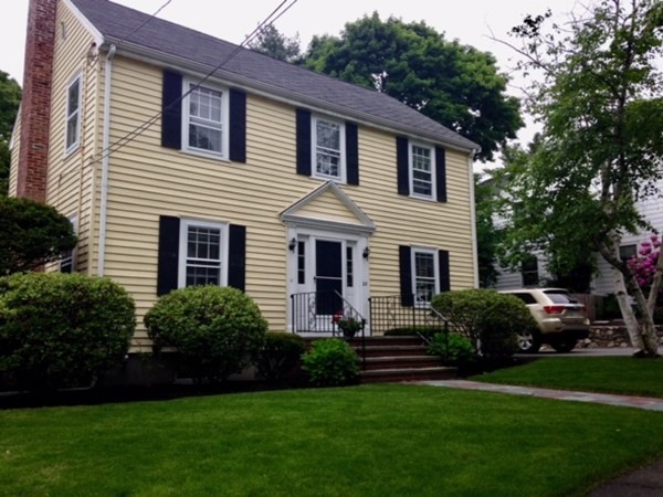 25 Vinewood Rd, Milton, MA 02186 - photo 1