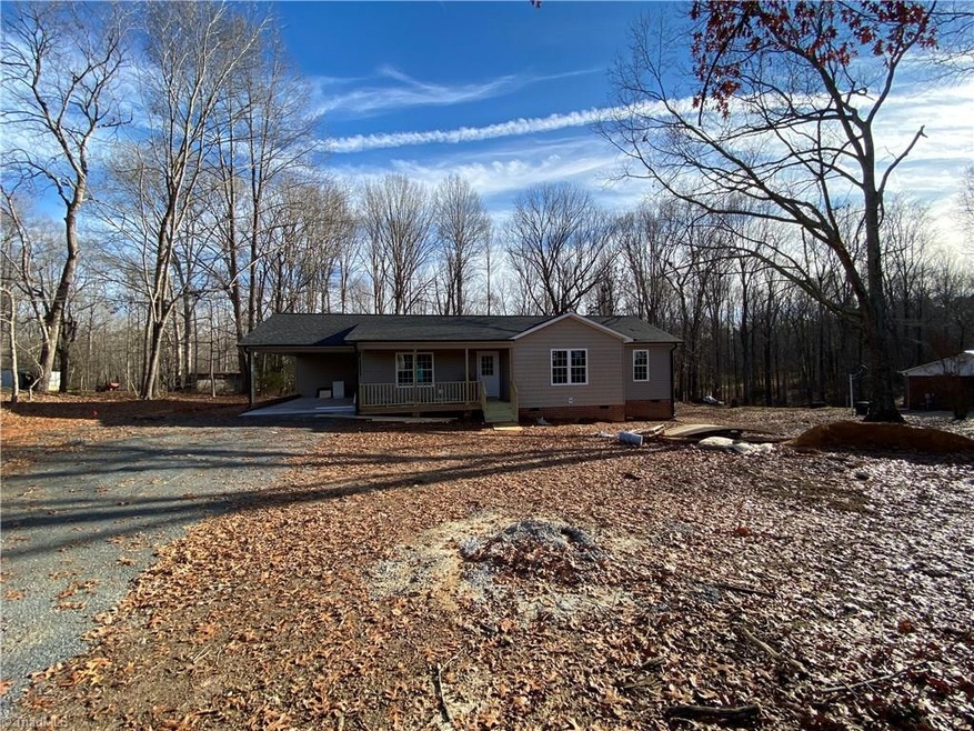 4081 Earnhardt Rd, Asheboro, NC 27205 - photo 1