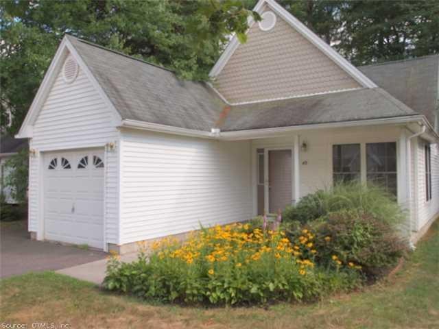 48 Fitch Meadow Ln unit 48, South Windsor, CT 06074 - photo 1