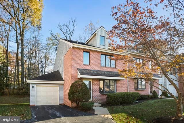 24 Foster Ln unit R24, Downingtown, PA 19335 - photo 1