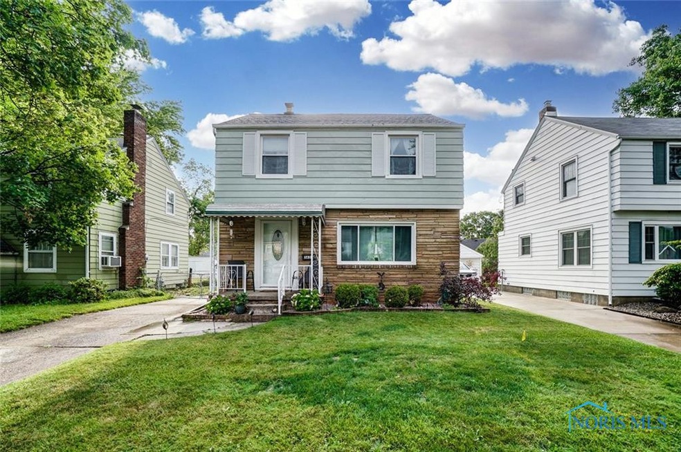 3632 Larchmont Pkwy, Toledo, OH 43613 - photo 1