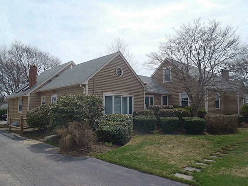 74 Phenix Ave, Cranston, RI 02920 - photo 1