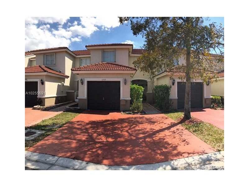 11518 NW 48th Terrace, Doral, FL 33178 - photo 1