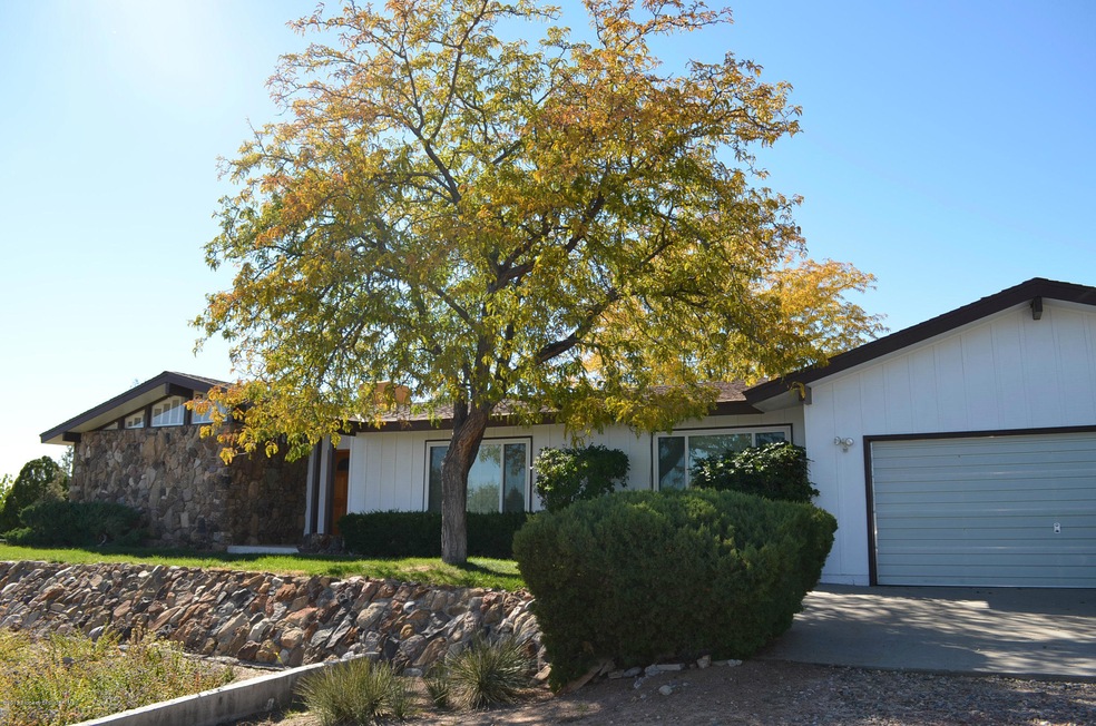 5505 Foothills Dr, Farmington, NM 87402 - photo 1