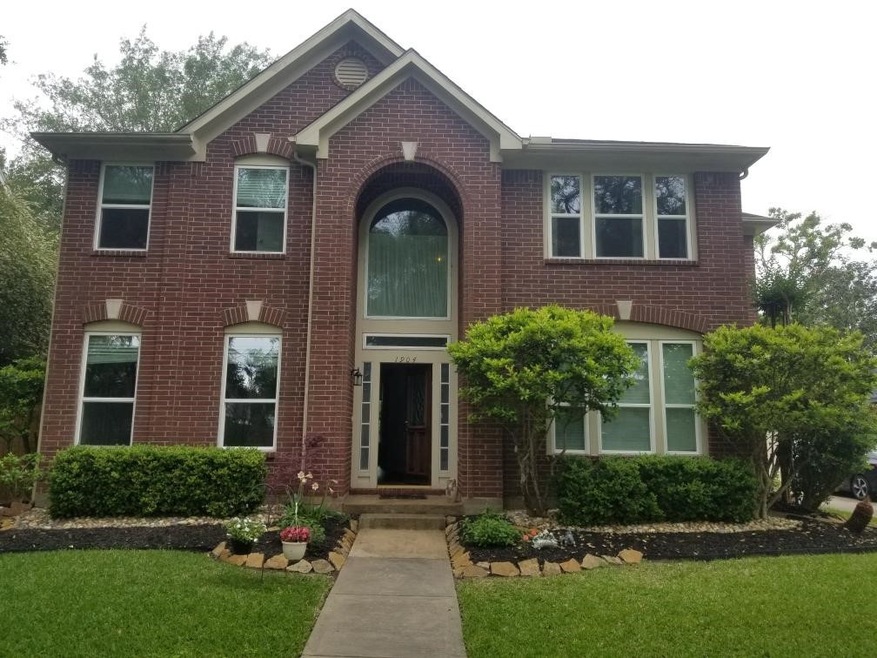 1904 San Joaquin Pkwy, Friendswood, TX 77546 - photo 1