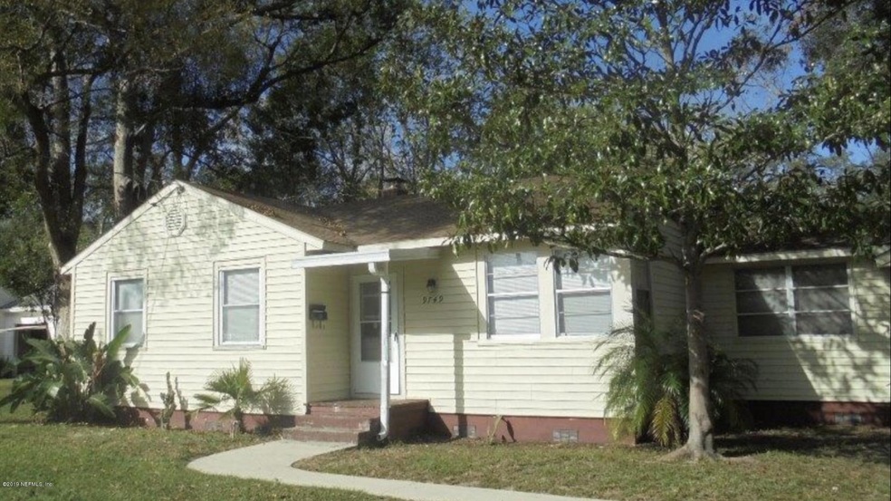 9749 Macarthur Ct N, Jacksonville, FL 32246 - photo 1