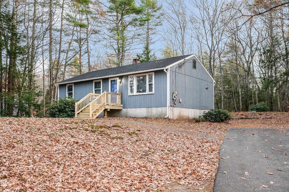 54 South Rd, Fremont, NH 03044 - photo 1