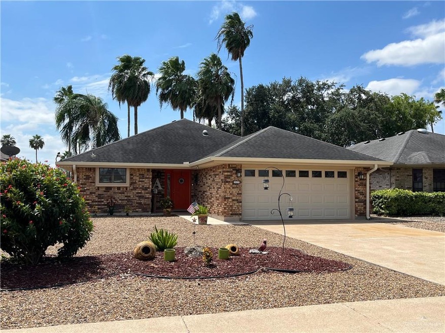 333 Rebecca Dr, Alamo, TX 78516 - photo 1