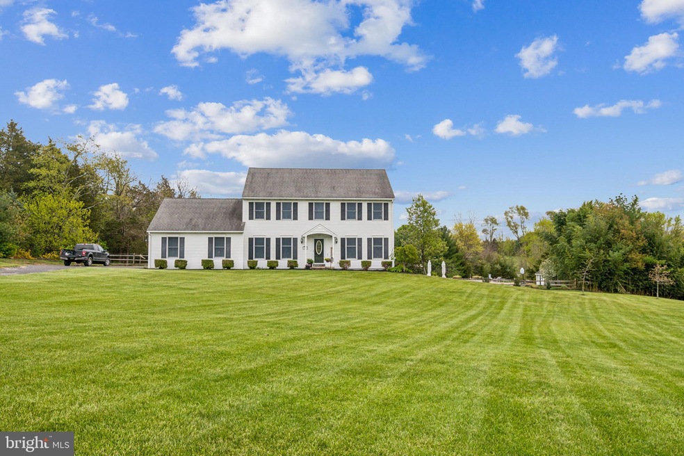 2112 Fox Hollow Ln, East Greenville, PA 18041 - photo 1