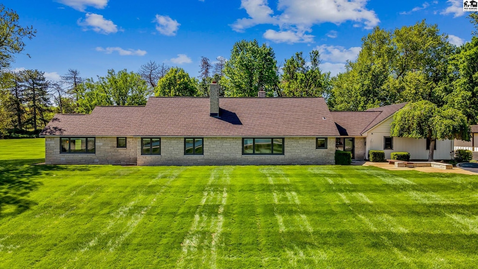 10415 Lake Rd, Pratt, KS 67124 MLS 49414