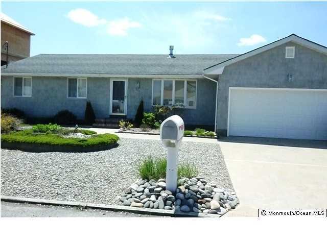 208 Dogwood Dr, Bayville, NJ 08721 - photo 1