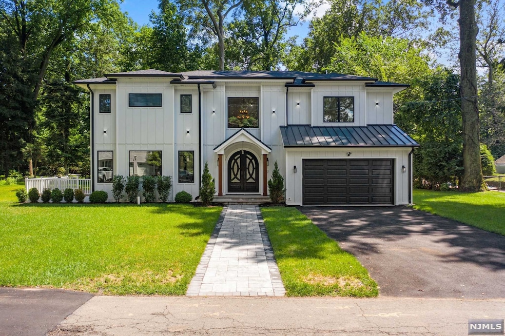 Sold $1,475,000