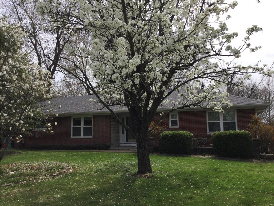 21 Lou Juan Dr, Glen Carbon, IL 62034 - photo 1