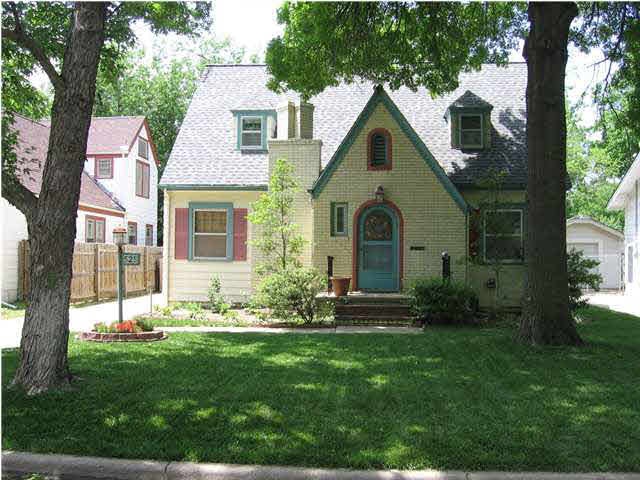 525 N. Crestway